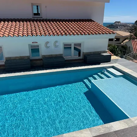 Villa Luna Dreams *