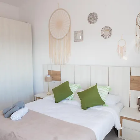 Luna Dreams Villa *