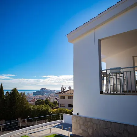 Luna Dreams Villa