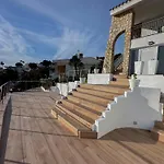 Luna Dreams Villa *