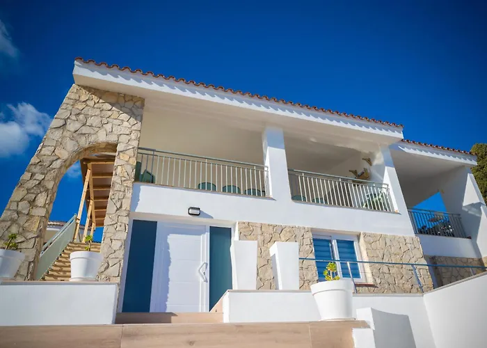 Villa Luna Dreams
